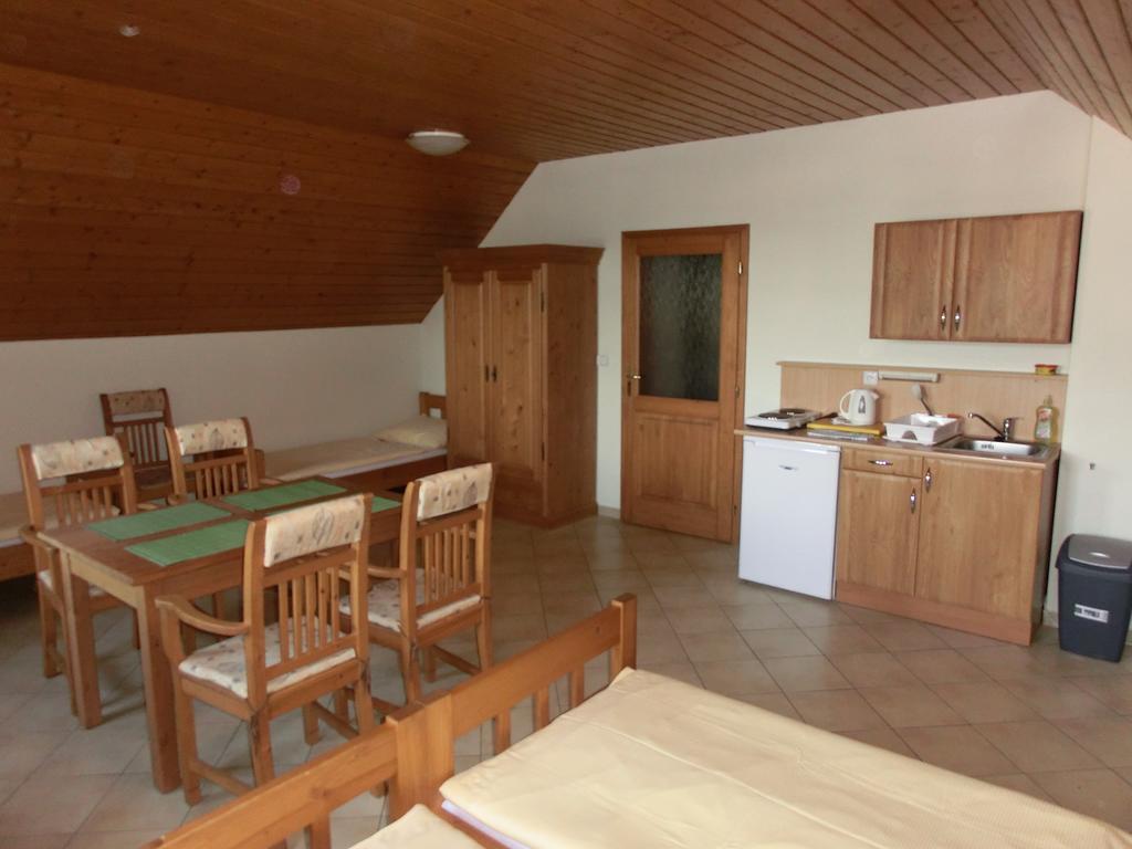 Penzion Kaminek Рокицани Номер фото